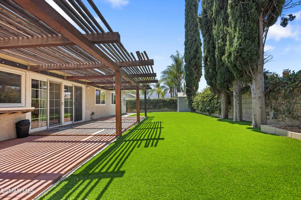 2367 Saint Clair Avenue, Simi Valley, California 93063 home-pic-26