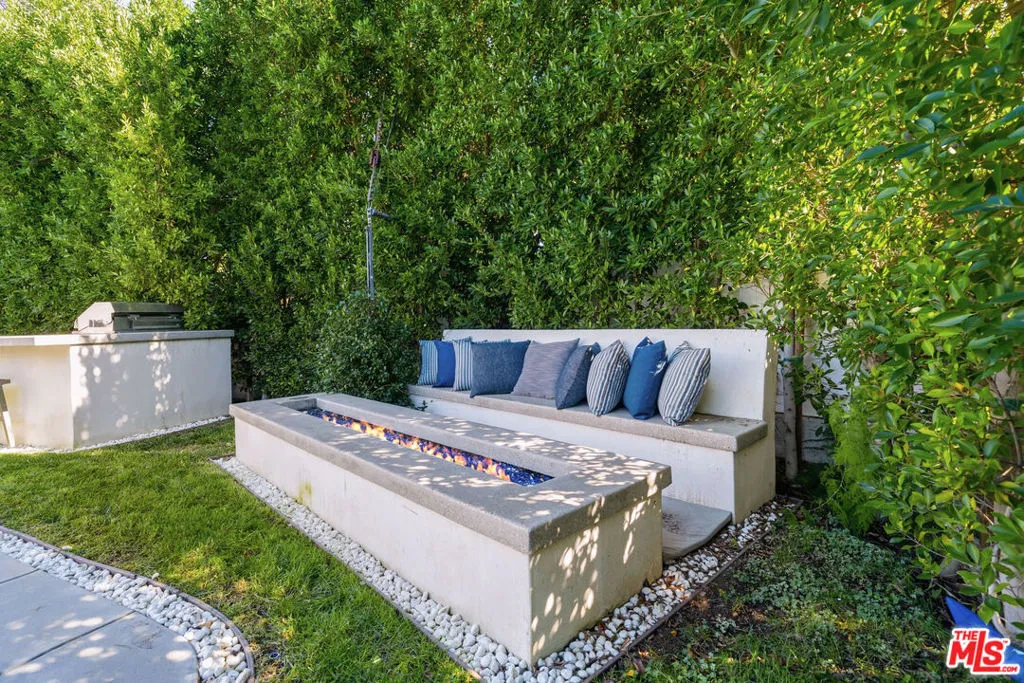 12700 Hortense Street, Studio City, California 91604 home-pic-34