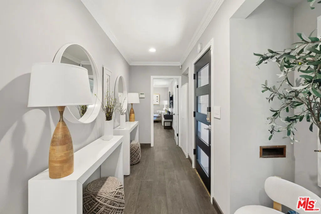 12700 Hortense Street, Studio City, California 91604 home-pic-17