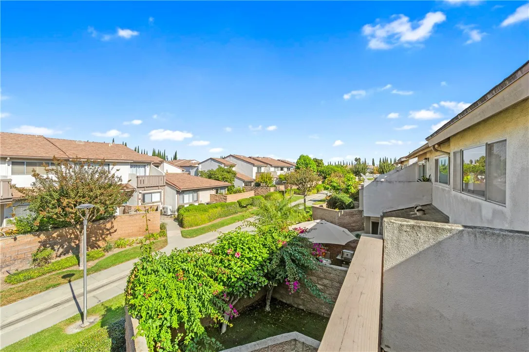 5132 W 1st Street B, Santa Ana, California 92704 home-pic-24