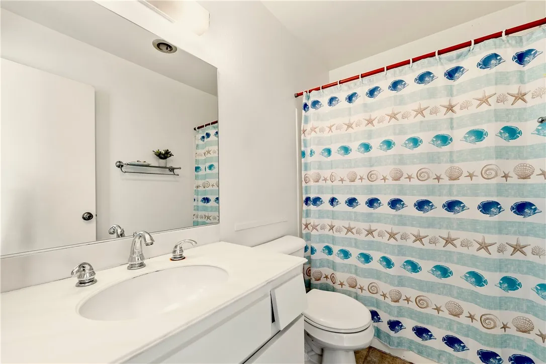 5132 W 1st Street B, Santa Ana, California 92704 home-pic-25