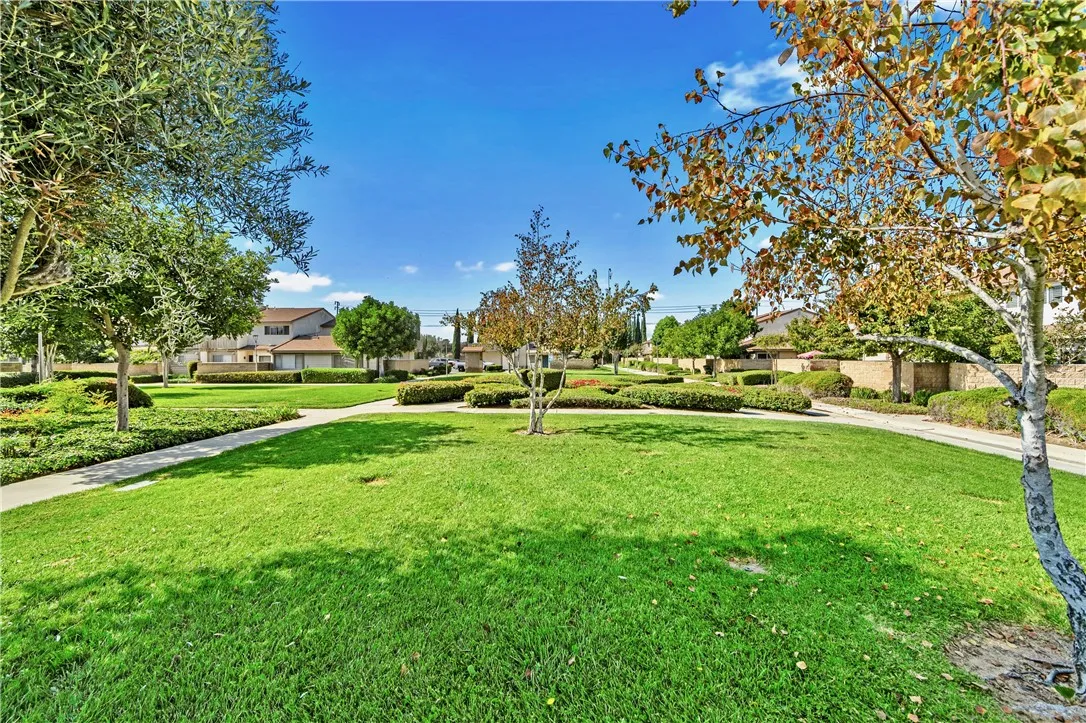 5132 W 1st Street B, Santa Ana, California 92704 home-pic-31