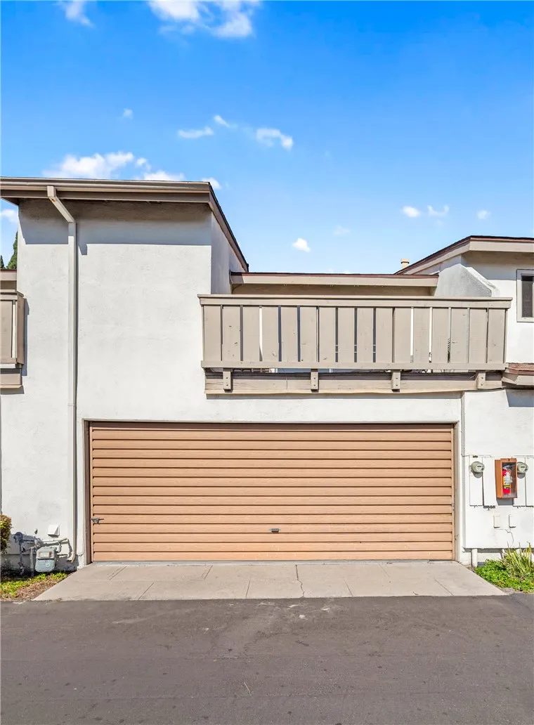 5132 W 1st Street B, Santa Ana, California 92704 home-pic-33