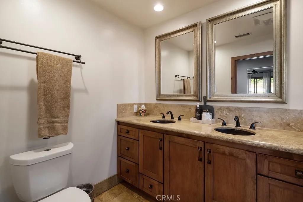 1826 Mcnab, Long Beach, California 90815 home-pic-10