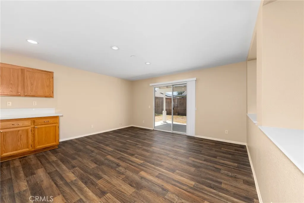 3923 Sydney, Hemet, California 92545 home-pic-11