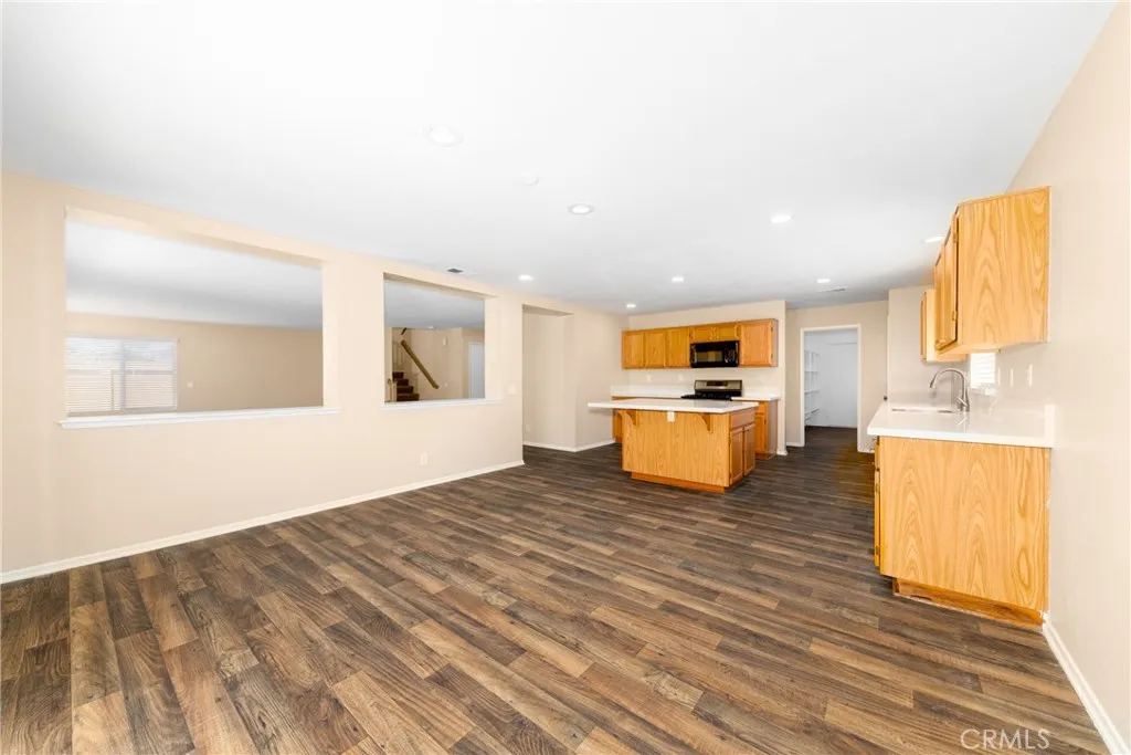 3923 Sydney, Hemet, California 92545 home-pic-12