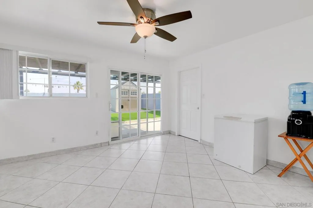 1261 Helix, Chula Vista, California 91911 home-pic-10