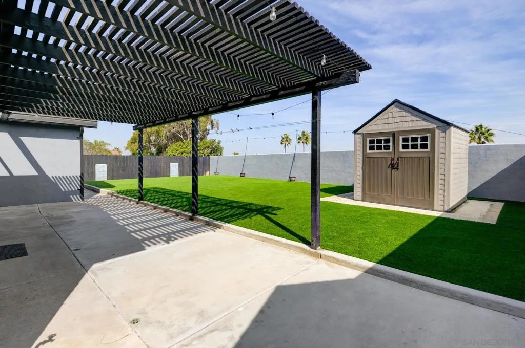 1261 Helix, Chula Vista, California 91911 home-pic-14