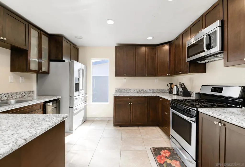 1261 Helix, Chula Vista, California 91911 home-pic-8
