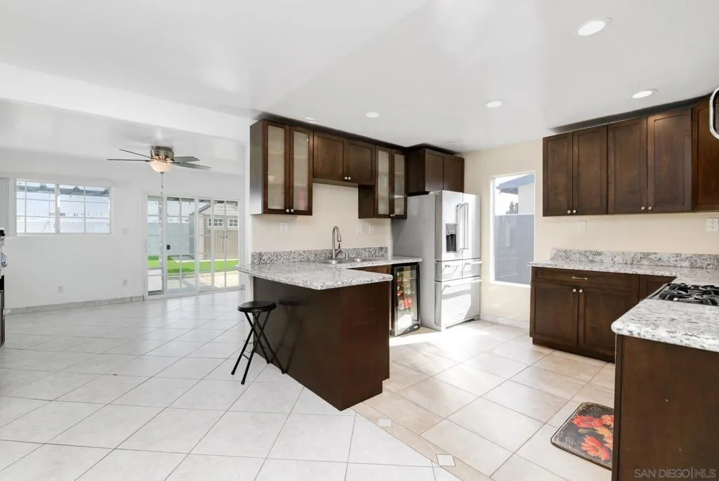 1261 Helix, Chula Vista, California 91911 home-pic-6