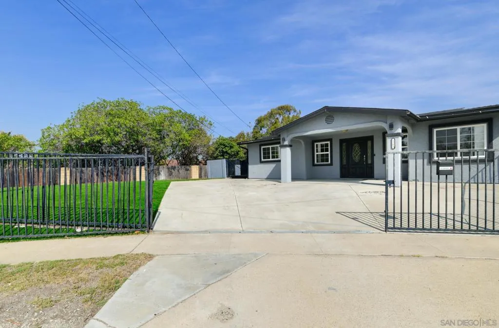1261 Helix, Chula Vista, California 91911 home-pic-28