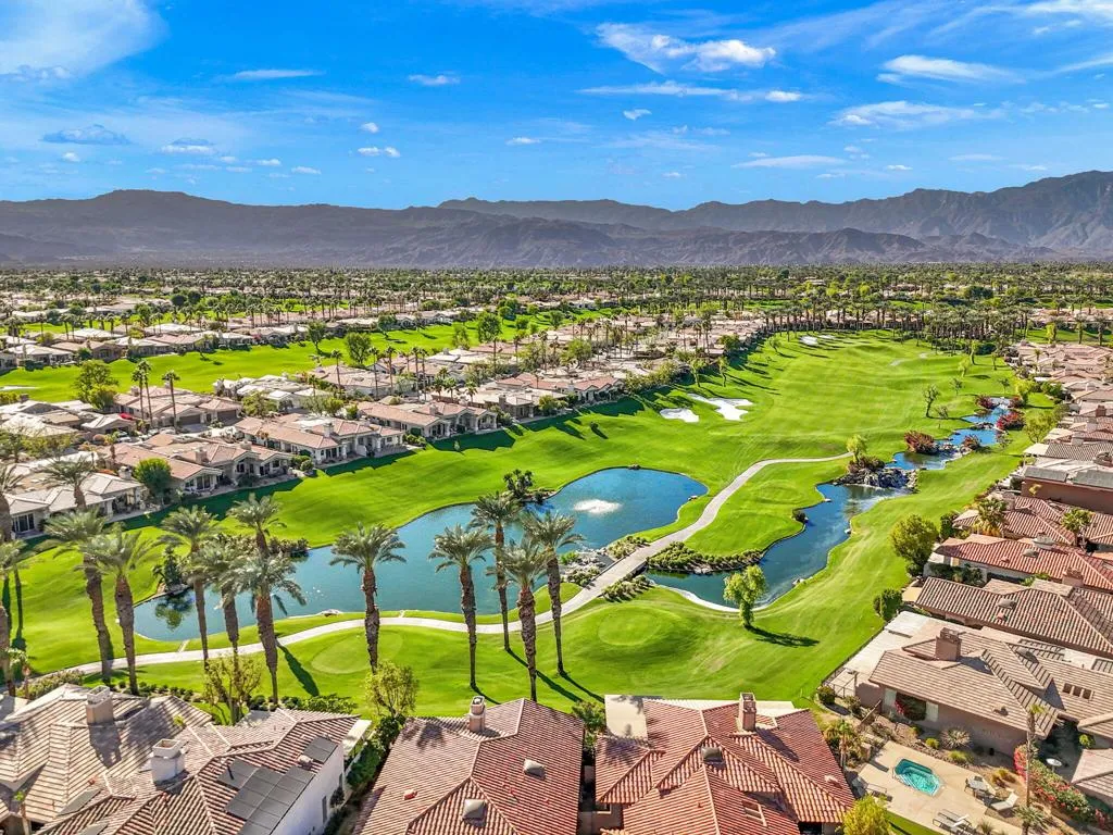 472 Desert Holly Drive, Palm Desert, California 92211 home-pic-48