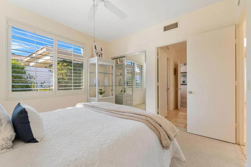 472 Desert Holly Drive, Palm Desert, California 92211 home-pic-33