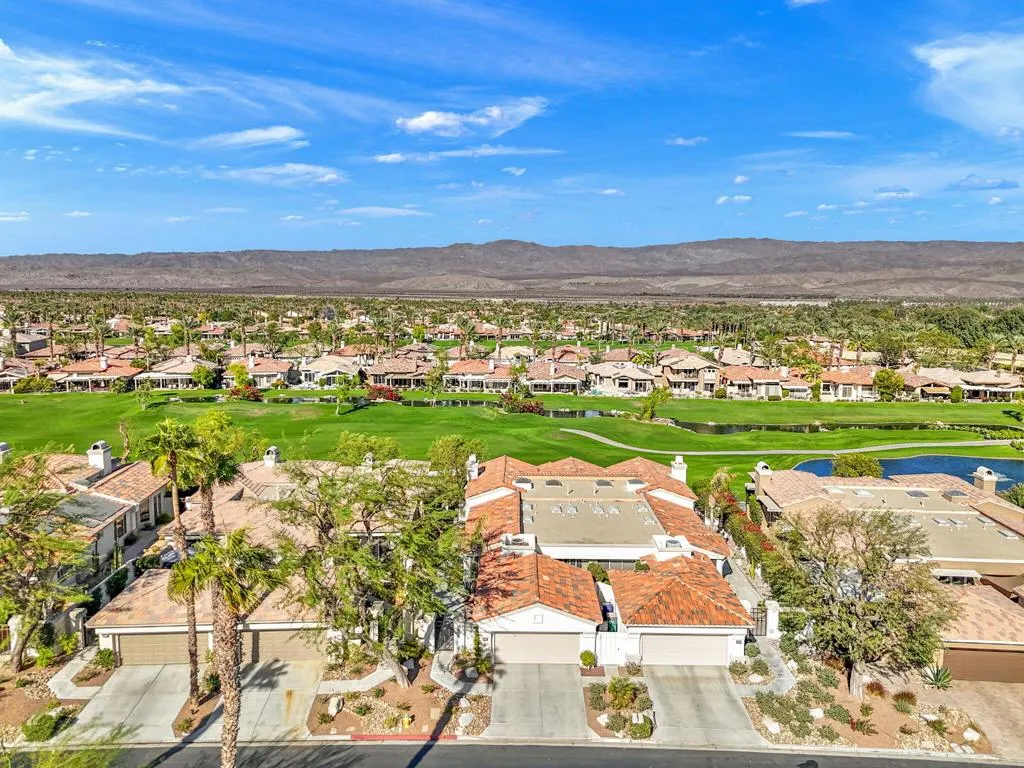 472 Desert Holly Drive, Palm Desert, California 92211 home-pic-38