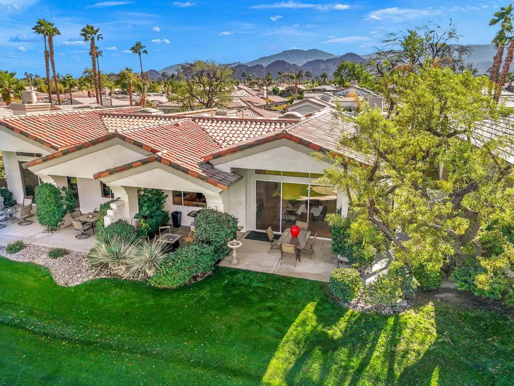 472 Desert Holly Drive, Palm Desert, California 92211 home-pic-1
