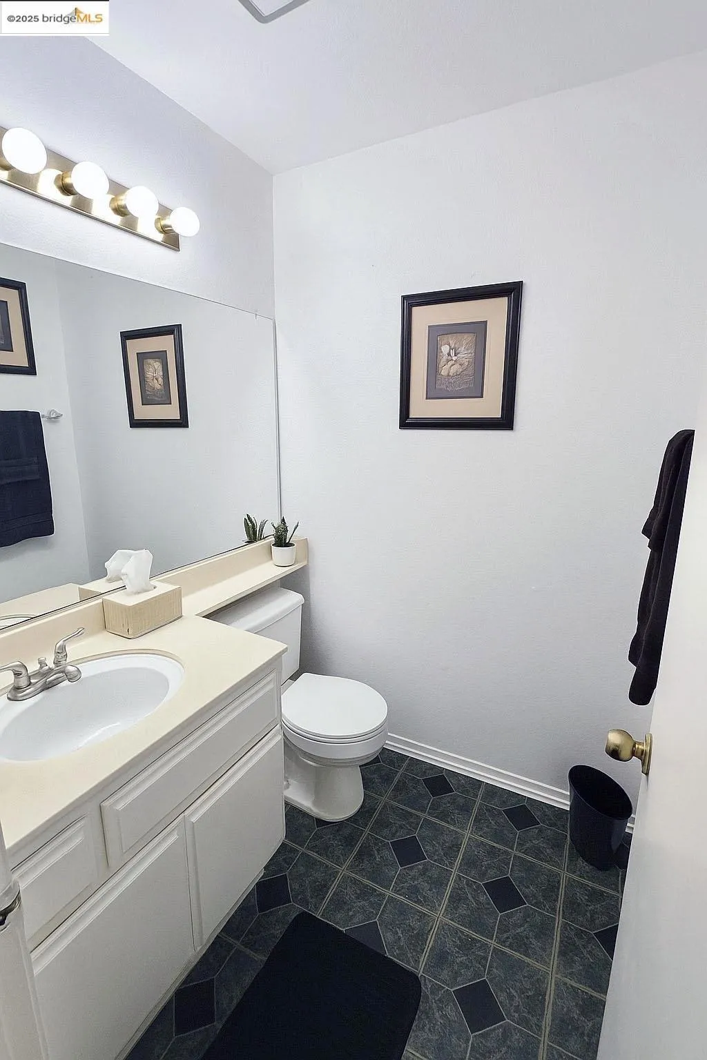 13305 Meyer Rd B, Whittier, California 90605 home-pic-3