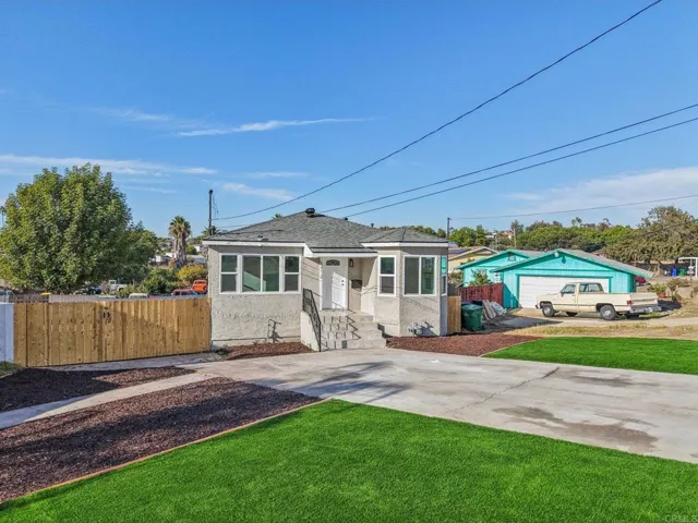 5412 Cervantes Avenue, San Diego, California 92114