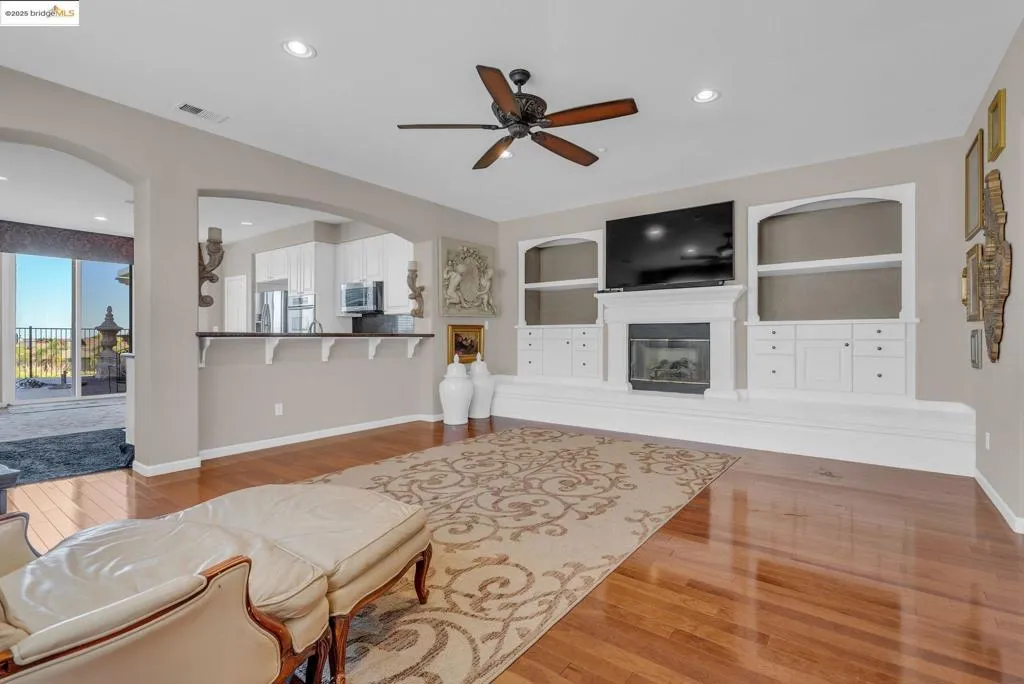 354 Pebble Beach Dr, Brentwood, California 94513 home-pic-13