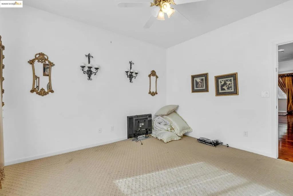 354 Pebble Beach Dr, Brentwood, California 94513 home-pic-24