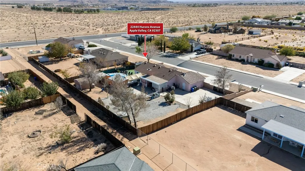 22444 Hurons, Apple Valley, California 92307 home-pic-34