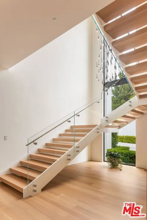 9966 Beverly Grove Drive, Beverly Hills, California 90210 home-pic-12