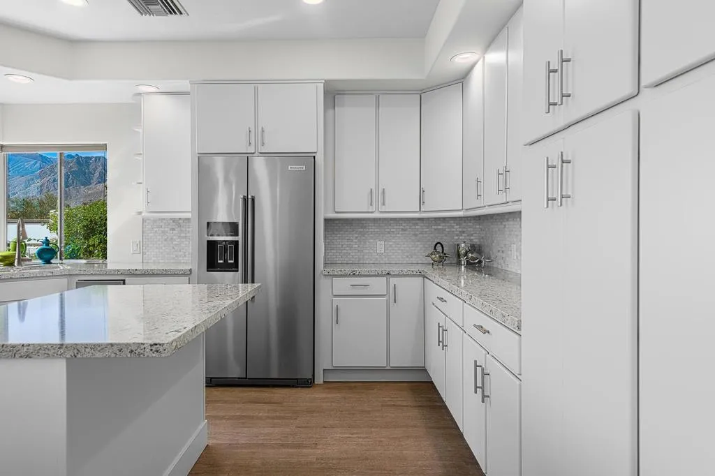 3692 Escoba Drive, Palm Springs, California 92264 home-pic-16