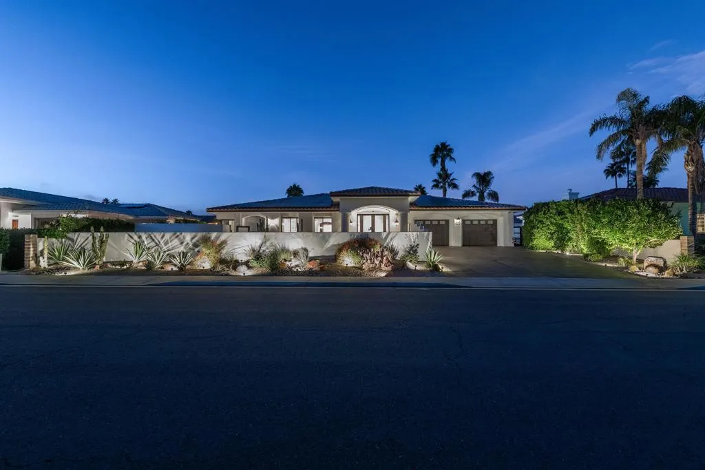 3692 Escoba Drive, Palm Springs, California 92264 home-pic-0