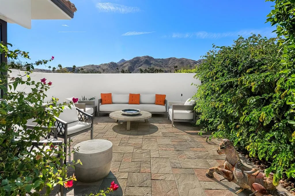 3692 Escoba Drive, Palm Springs, California 92264 home-pic-32