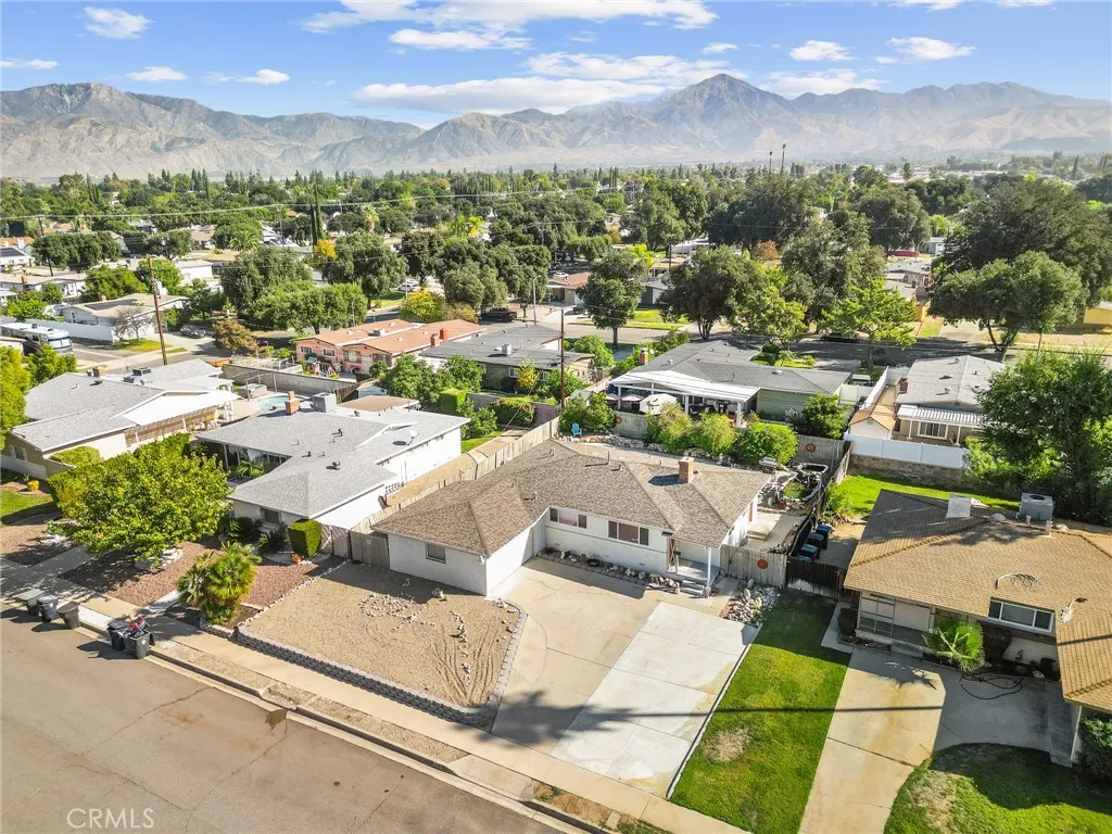 614 Naomi, Redlands, California 92374 home-pic-28