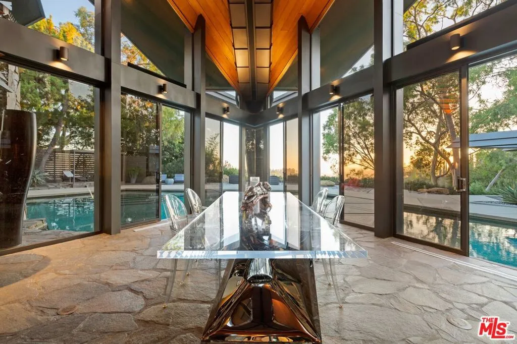 15216 Antelo Place, Los Angeles, California 90077 home-pic-56