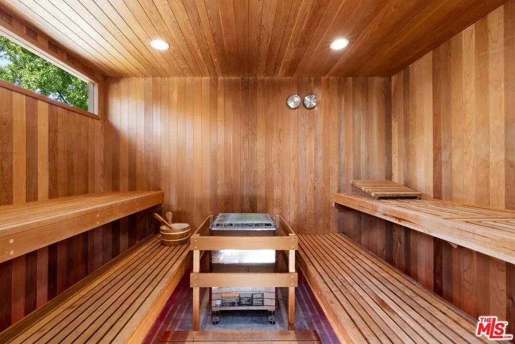 15216 Antelo Place, Los Angeles, California 90077 home-pic-45