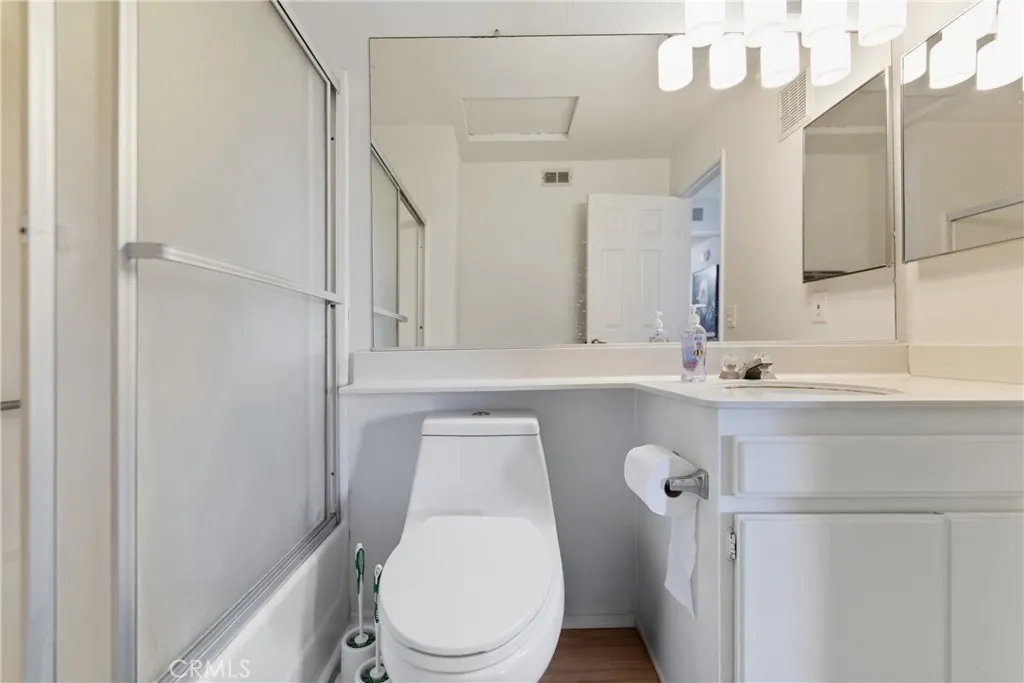 4141 Hathaway, Long Beach, California 90815 home-pic-25