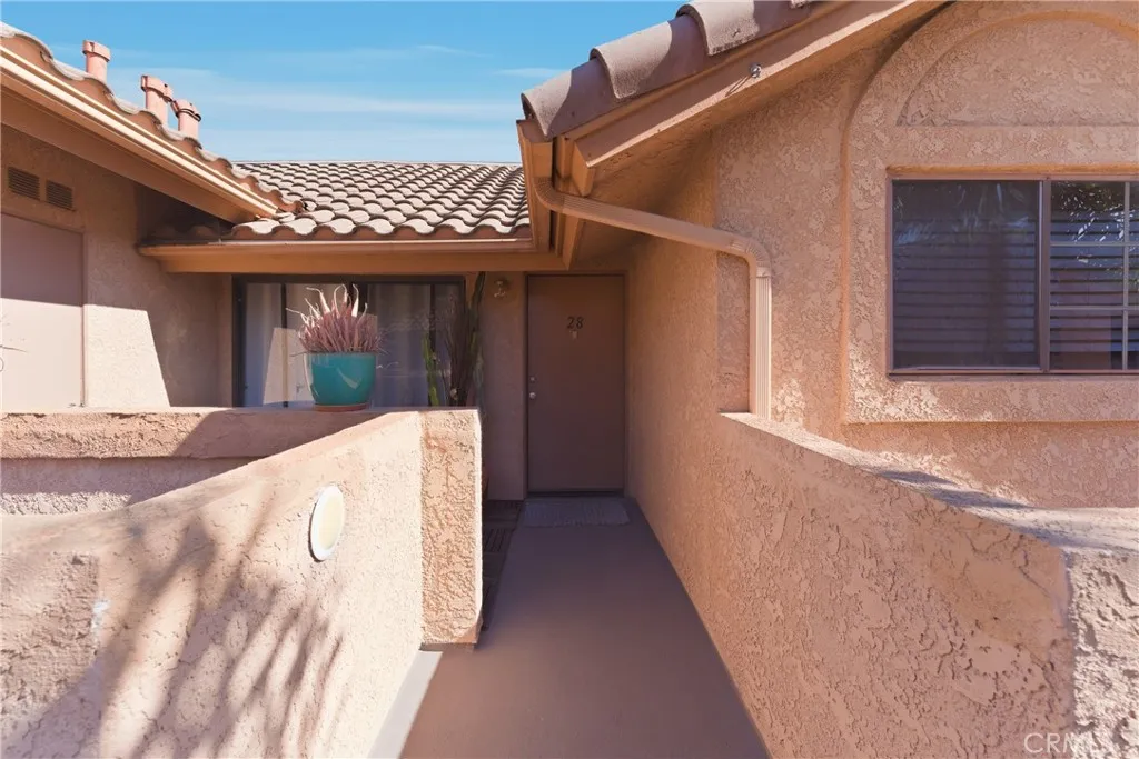 4141 Hathaway, Long Beach, California 90815 home-pic-3