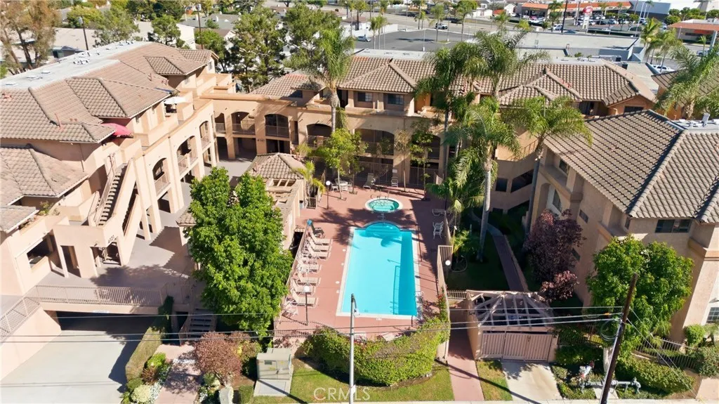 4141 Hathaway, Long Beach, California 90815 home-pic-0