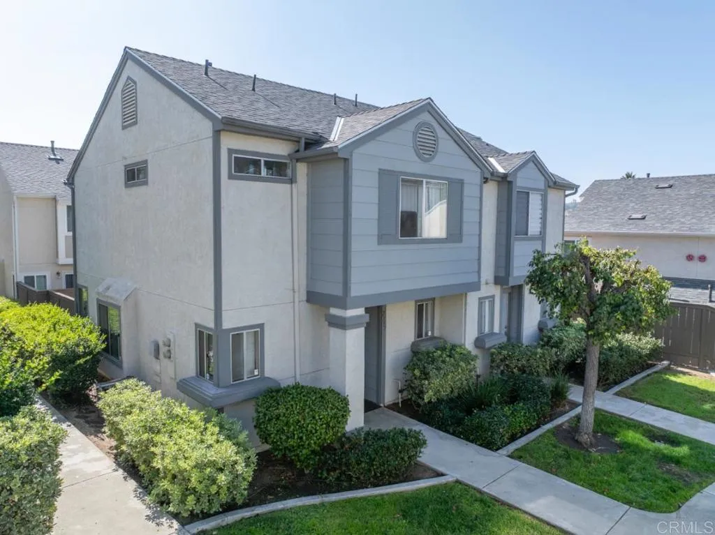 2157 Kings View Cir., Spring Valley, California 91977 home-pic-0