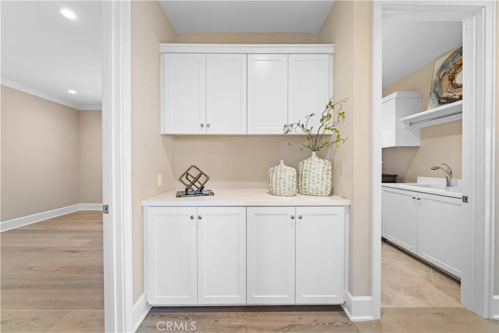 100 Viano, Irvine, California 92602 home-pic-35