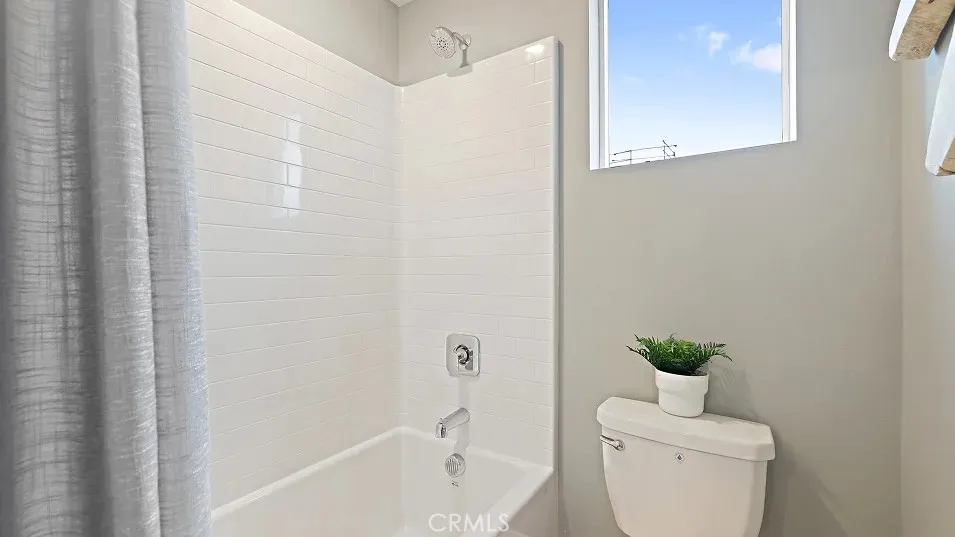 1711 Lychee Street, Fullerton, California 92835 home-pic-18