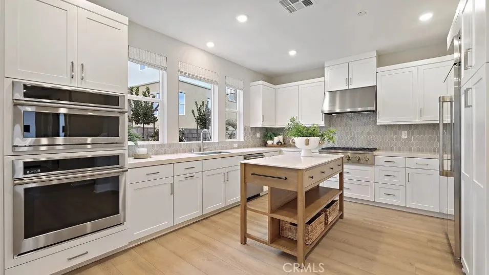 1711 Lychee Street, Fullerton, California 92835 home-pic-0