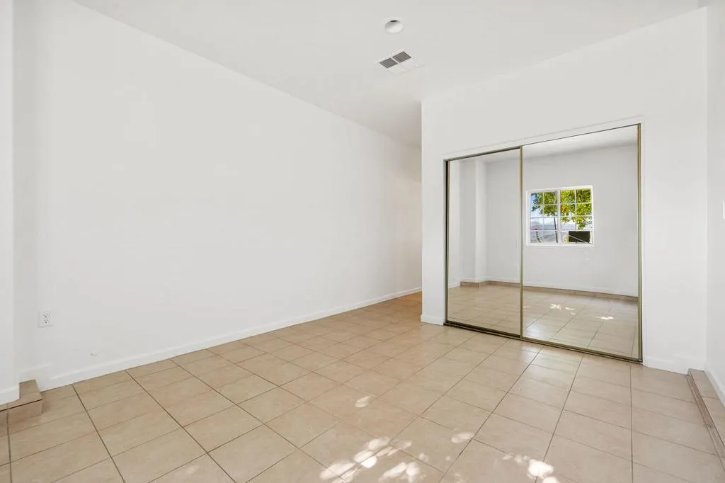 22135 Lamel Drive, Desert Hot Springs, California 92241 home-pic-26