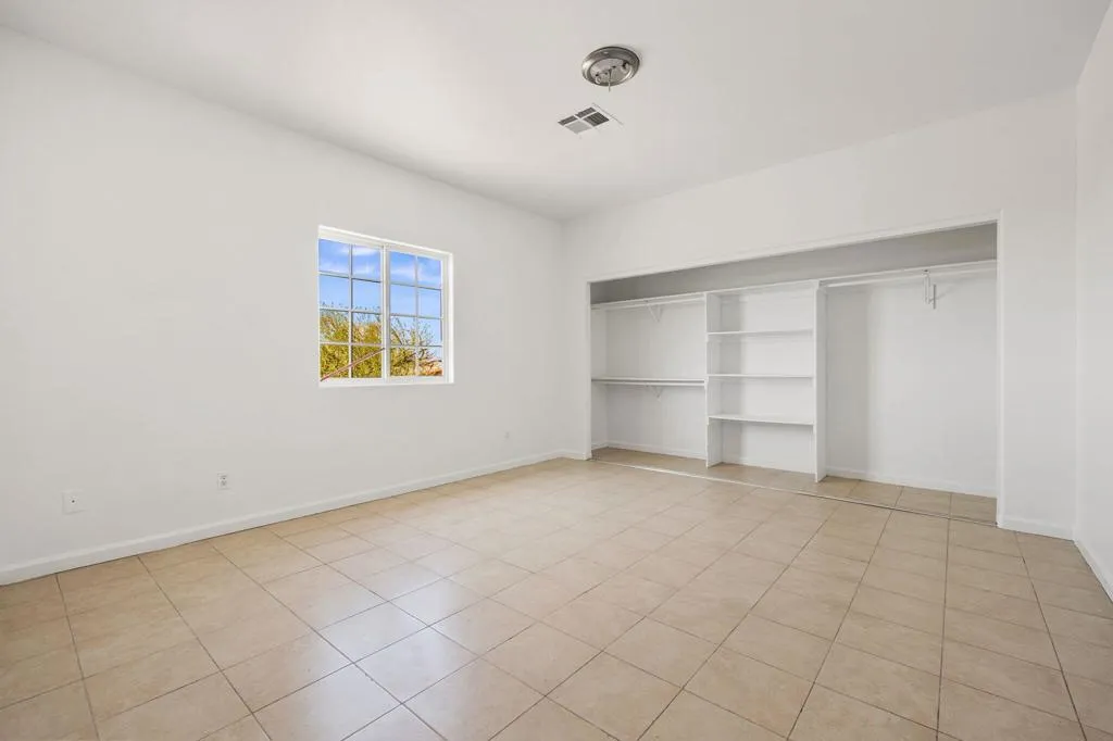 22135 Lamel Drive, Desert Hot Springs, California 92241 home-pic-20