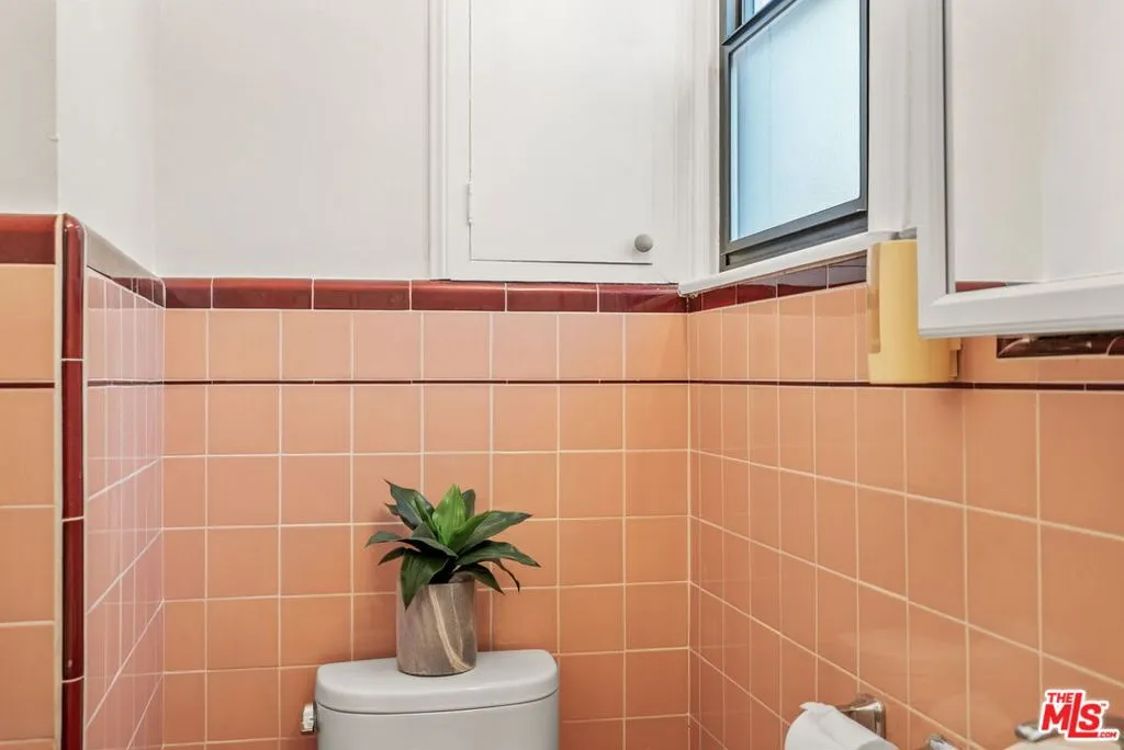 8928 Edda Villa Drive, Rosemead, California 91770 home-pic-27