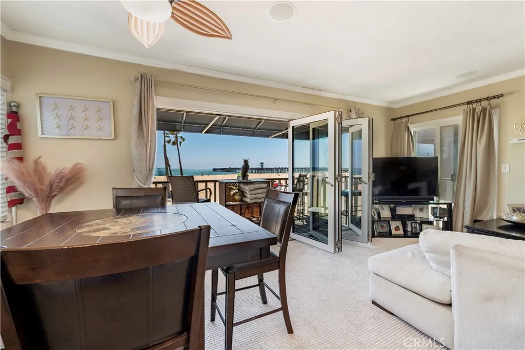 1003 Seal Way, Seal Beach, California 90740 home-pic-28