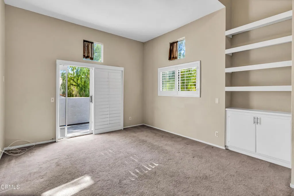 21334 Nandina Lane 204, Newhall, California 91321 home-pic-15