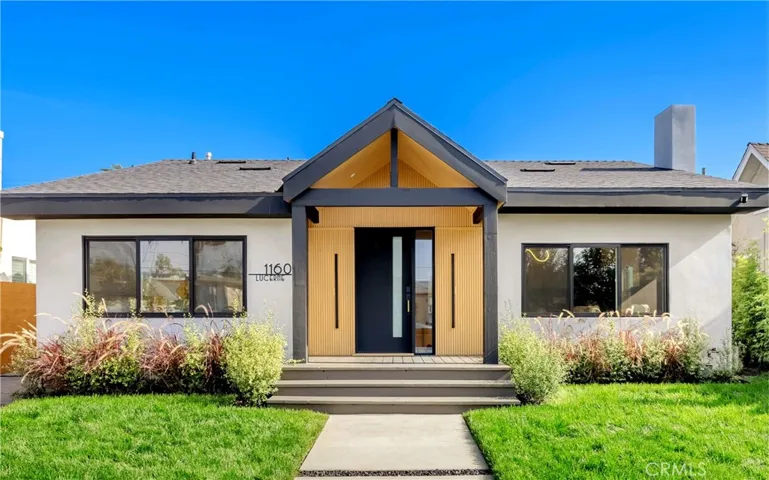 1160 Lucerne Boulevard, Los Angeles, California 90019