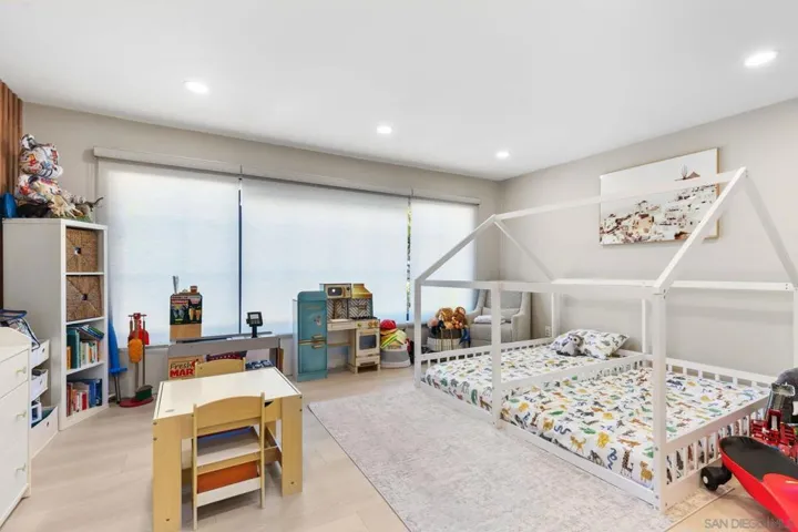 1235 Wilbur Ave, San Diego, California 92109