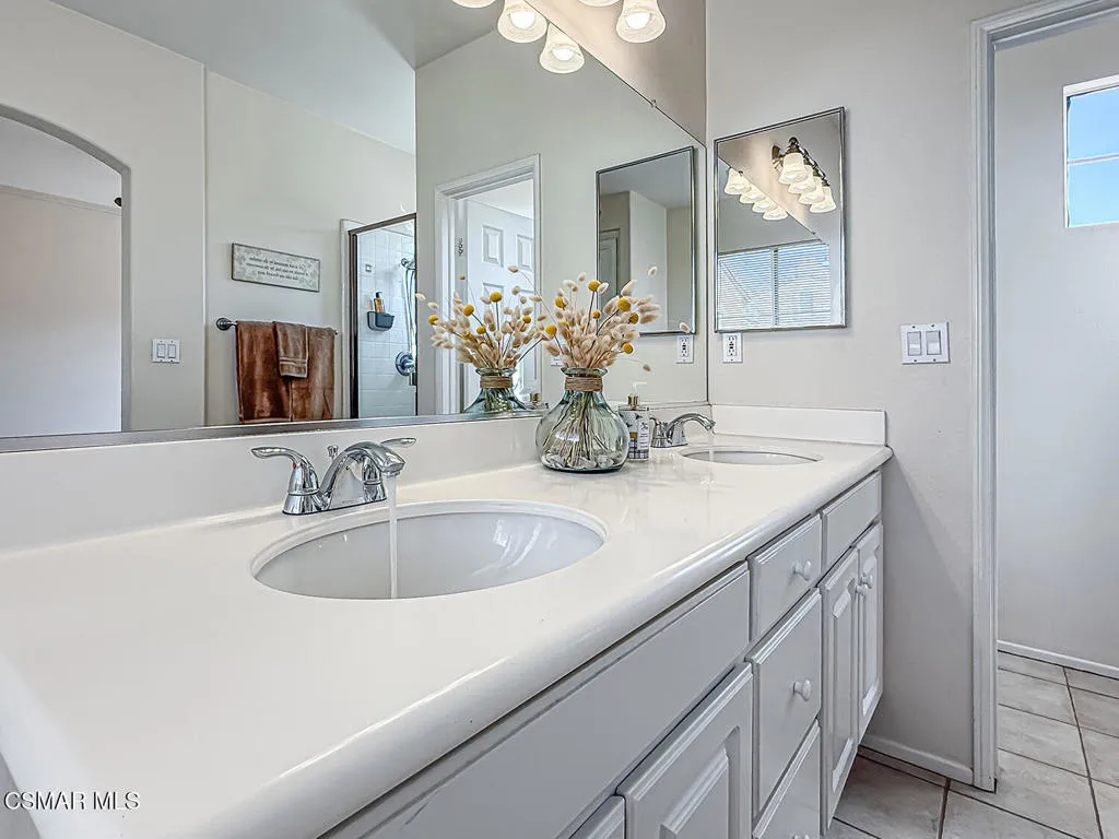 4030 Villamonte Court, Camarillo, California 93010 home-pic-31