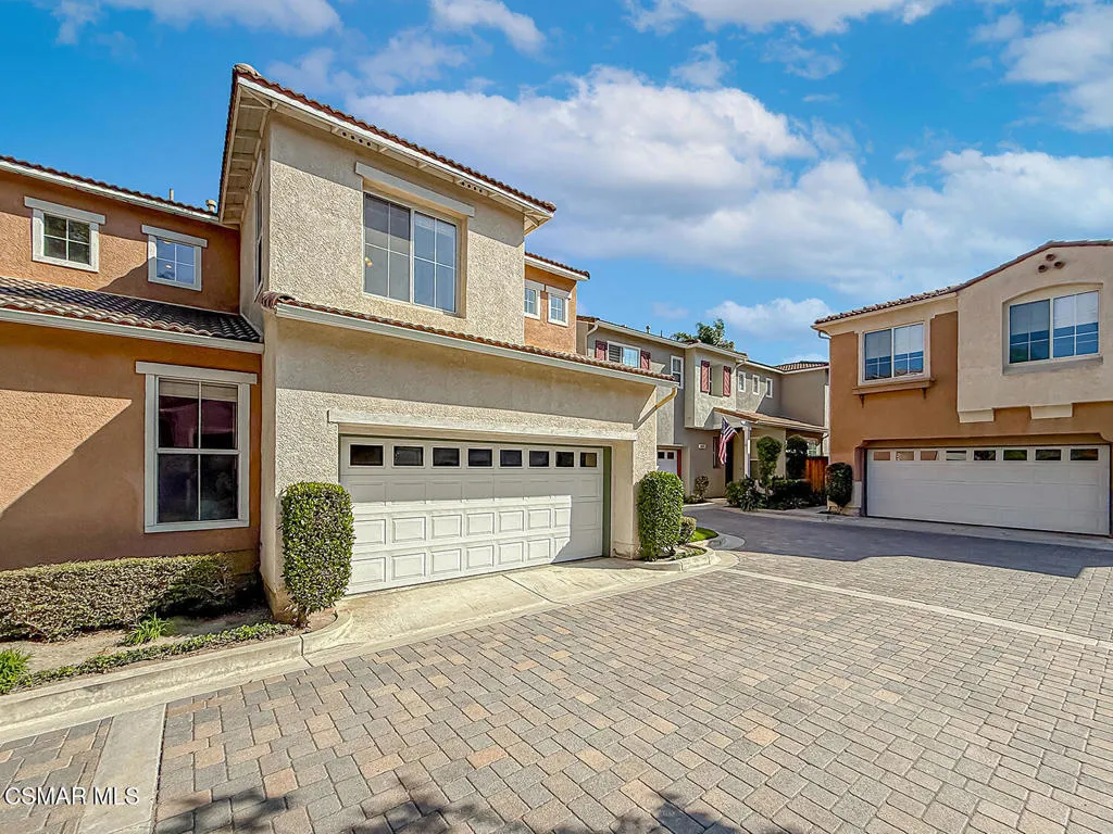 4030 Villamonte Court, Camarillo, California 93010 home-pic-3