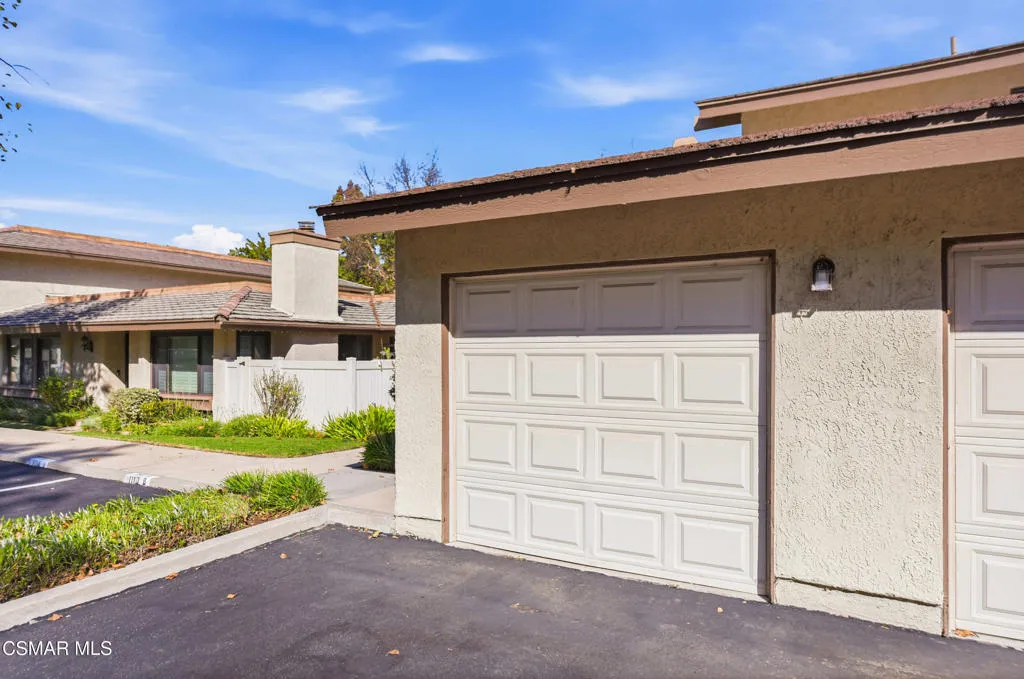 1114 Catlin Street A, Simi Valley, California 93065 home-pic-17