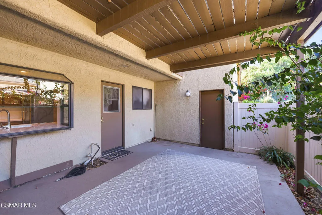 1114 Catlin Street A, Simi Valley, California 93065 home-pic-6