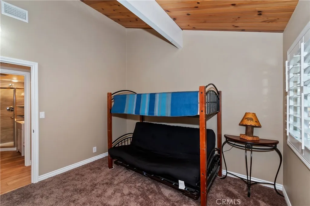 31435 Oakleaf, Running Springs, California 92382 home-pic-22